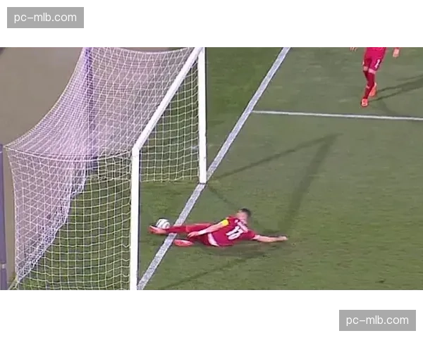 法甲下赛季将试行“门线技术+半自动越位”双系统裁判方案 法甲下赛季将试行“门线技术+半自动越位”双系统裁判方案